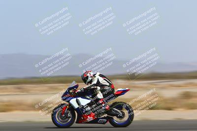 media/Apr-10-2022-SoCal Trackdays (Sun) [[f104b12566]]/Speed Shots Back Straight (930am)/